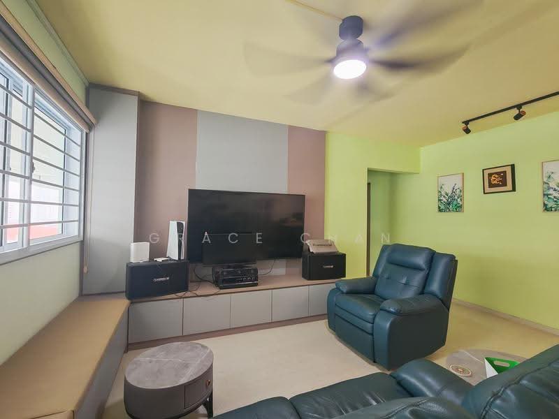 459 Jurong West Street 41, 459 Jurong West Street 41, Boon Lay / Jurong / Tuas, 3 Bedrooms, 1,108 sqft, HDB Flat For Sale, by Grace Chan, 500292664 - Living Room - PropertyGuru.com.sg