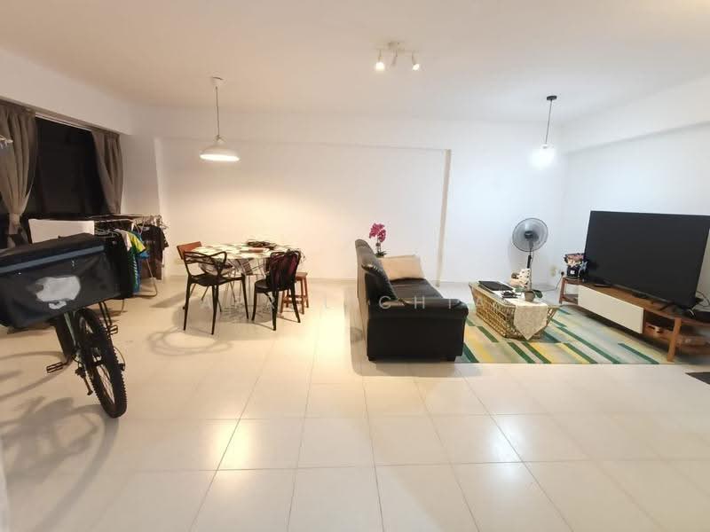 682A Woodlands Drive 62, 682A Woodlands Drive 62, Admiralty / Woodlands, Room Rental, 110 sqft, HDB Flat For Rent, by April Chia, 500292665 - Living Room - PropertyGuru.com.sg