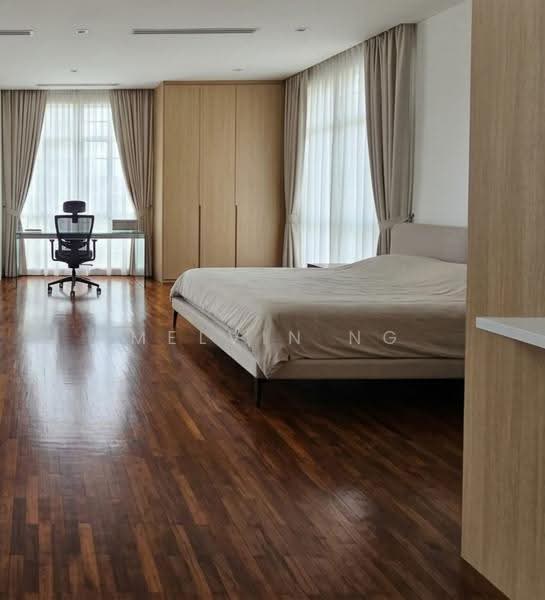 GREAT VALUE!!! Possibly THE BEST BUY Corner Terrace @ Sennett/Lucky Estate!, North Facing | 6 Bedrooms, 6 Bathrooms | Cul-De-Sac, Bedok / Upper East Coast, 7 Bedrooms, 4,000 sqft, Corner Terrace For Sale, by Melvin Ng, 500292681 - Bedroom - PropertyGuru.com.sg