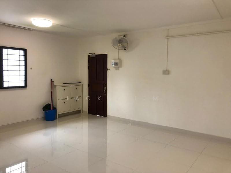 33 Marsiling Drive, 33 Marsiling Drive, Admiralty / Woodlands, 3 Bedrooms, 1,055 sqft, HDB Flat For Sale, by Jackie Lim, 500292702 - Entrance - PropertyGuru.com.sg