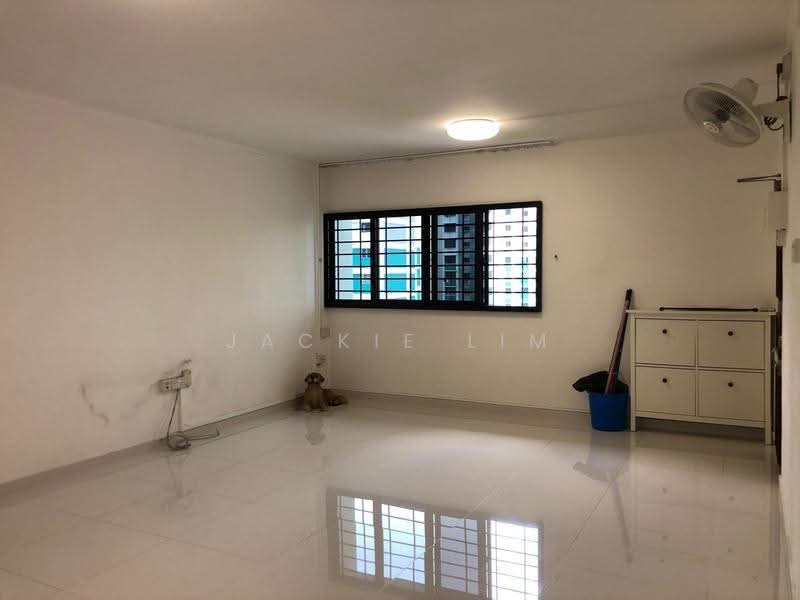 33 Marsiling Drive, 33 Marsiling Drive, Admiralty / Woodlands, 3 Bedrooms, 1,055 sqft, HDB Flat For Sale, by Jackie Lim, 500292702 - Living Room - PropertyGuru.com.sg