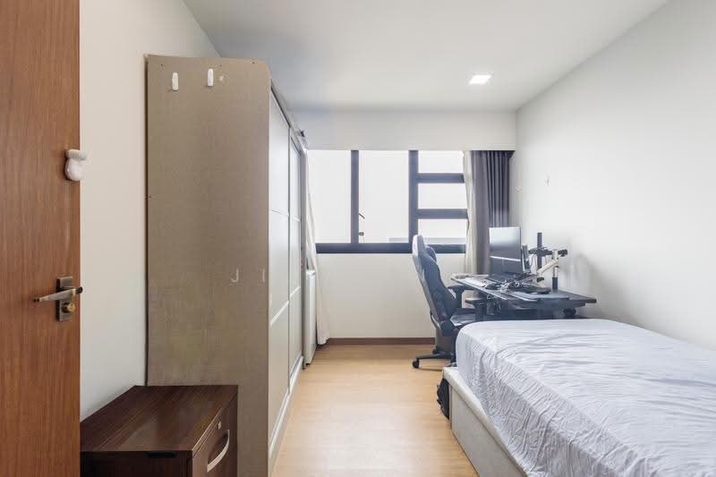 402A Fernvale Lane, 402A Fernvale Lane, Hougang / Punggol / Sengkang, 3 Bedrooms, 1,216 sqft, HDB Flat For Sale, by Jiayu Ng, 500292715 - Bedroom - PropertyGuru.com.sg