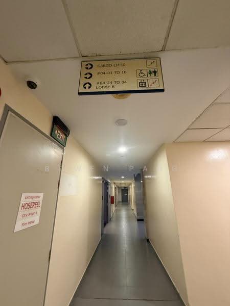 Ubi Techpark, 10 Ubi Crescent, Eunos / Geylang / Paya Lebar, 883 sqft, Light Industrial (B1) For Rent, by Bowen Pang, 500292718 - Corridor - CommercialGuru.com.sg