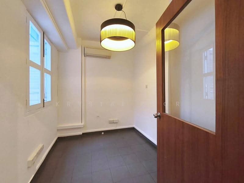 A Dainty Boutique Shophouse with a Gracious Welcome in Tras Street, Tanjong Pagar, Tras Street Craig Road Tanjong Pagar Road, Chinatown / Tanjong Pagar, 750 sqft, Shop / Shophouse For Rent, by Krystal Khor, 500292719 - Interior - CommercialGuru.com.sg