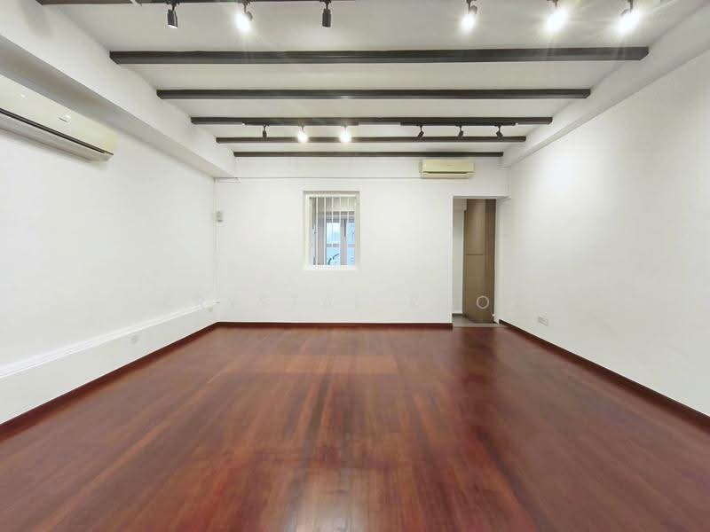 A Dainty Boutique Shophouse with a Gracious Welcome in Tras Street, Tanjong Pagar, Tras Street Craig Road Tanjong Pagar Road, Chinatown / Tanjong Pagar, 750 sqft, Shop / Shophouse For Rent, by Krystal Khor, 500292719 - Interior - CommercialGuru.com.sg