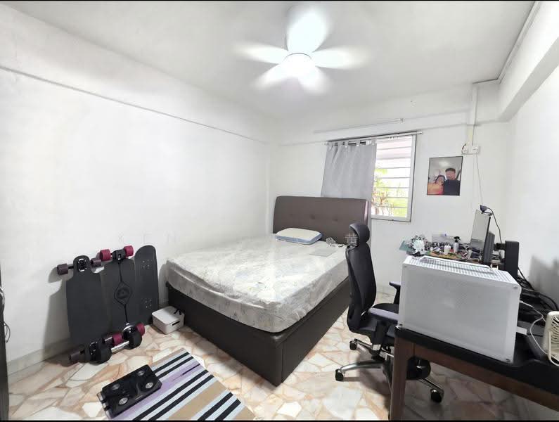 217 Bukit Batok Street 21, 217 Bukit Batok Street 21, Dairy Farm / Bukit Panjang / Choa Chu Kang, 2 Bedrooms, 721 sqft, HDB Flat For Sale, by Ken Bong 黄慧锋, 500292722 - PropertyGuru.com.sg