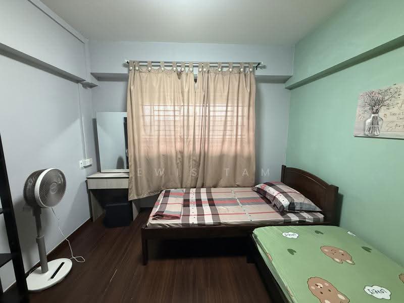 662 Yishun Avenue 4, 662 Yishun Avenue 4, Sembawang / Yishun, Room Rental, 200 sqft, HDB Flat For Rent, by Lewis Tam, 500292729 - Bedroom - PropertyGuru.com.sg