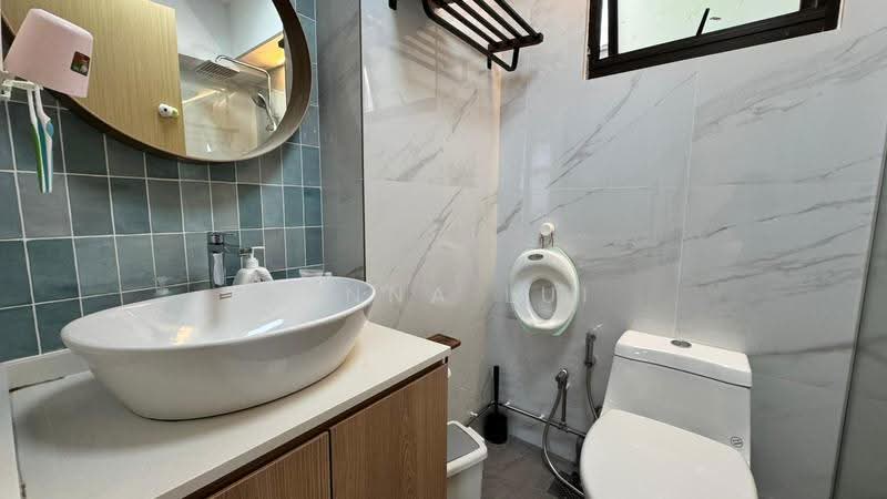 339B Sembawang Close, 339B Sembawang Close, Sembawang / Yishun, 3 Bedrooms, 1,022 sqft, HDB Flat For Sale, by Jenna Lui, 500292761 - Bathroom - PropertyGuru.com.sg