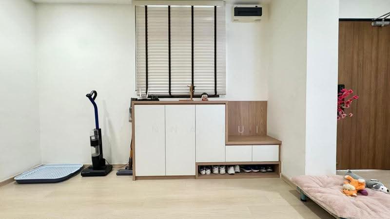 339B Sembawang Close, 339B Sembawang Close, Sembawang / Yishun, 3 Bedrooms, 1,022 sqft, HDB Flat For Sale, by Jenna Lui, 500292761 - Entrance - PropertyGuru.com.sg