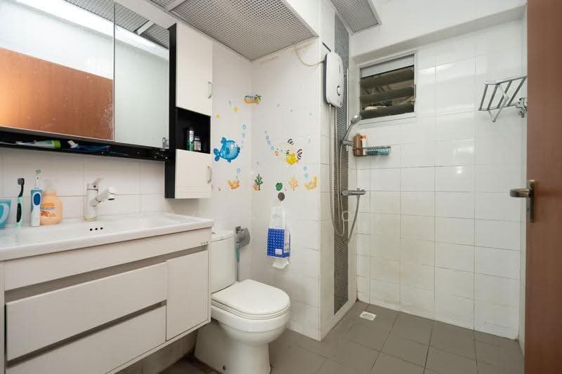 313C Sumang Link, 313C Sumang Link, Hougang / Punggol / Sengkang, 3 Bedrooms, 990 sqft, HDB Flat For Sale, by Michael Ooi, 500292793 - Bathroom - PropertyGuru.com.sg