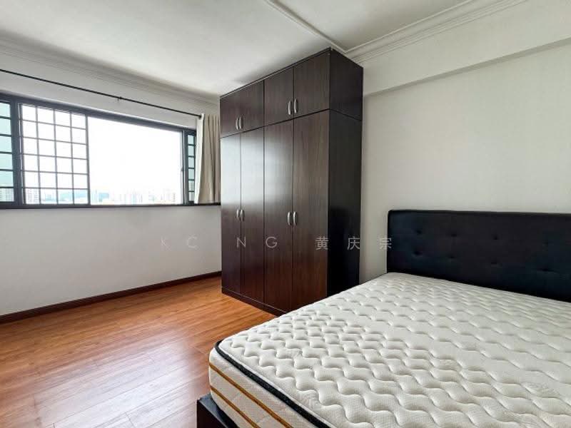 219A Jurong East Street 21, 219A 219A, Boon Lay / Jurong / Tuas, 3 Bedrooms, 1,270 sqft, HDB Flat For Sale, by KC Ng 黄庆宗, 500292813 - PropertyGuru.com.sg