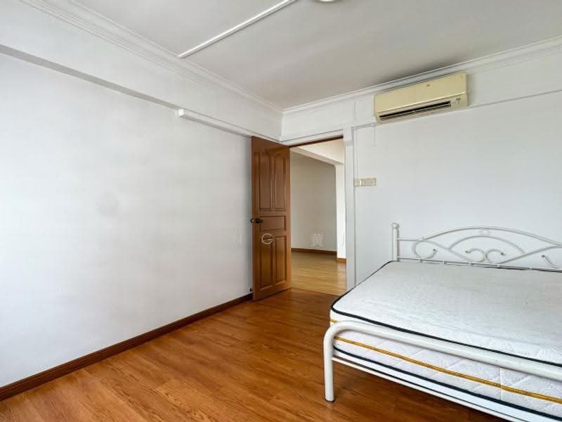219A Jurong East Street 21, 219A 219A, Boon Lay / Jurong / Tuas, 3 Bedrooms, 1,270 sqft, HDB Flat For Sale, by KC Ng 黄庆宗, 500292813 - PropertyGuru.com.sg