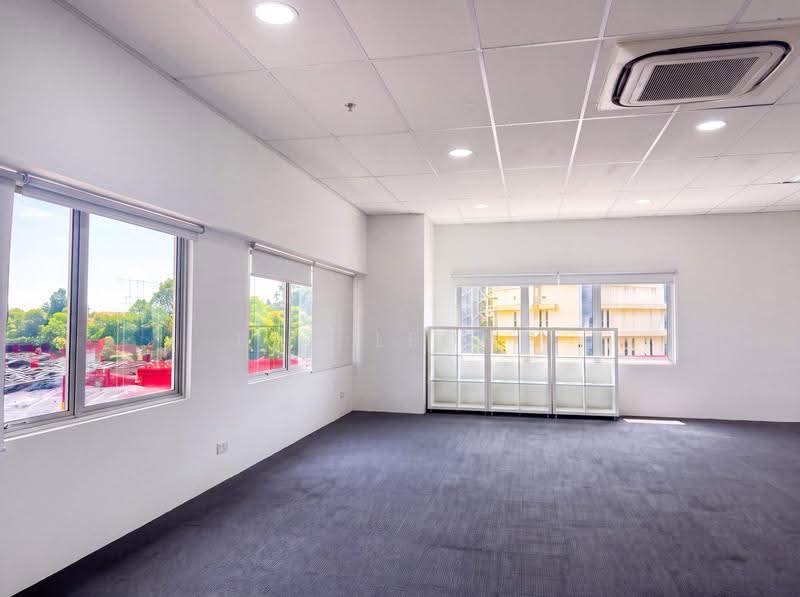 Benoi Road vicinity, Boon Lay / Jurong / Tuas, 73,100 sqft, Warehouse For Rent, by Eva Leong, 500292814 - Interior - CommercialGuru.com.sg