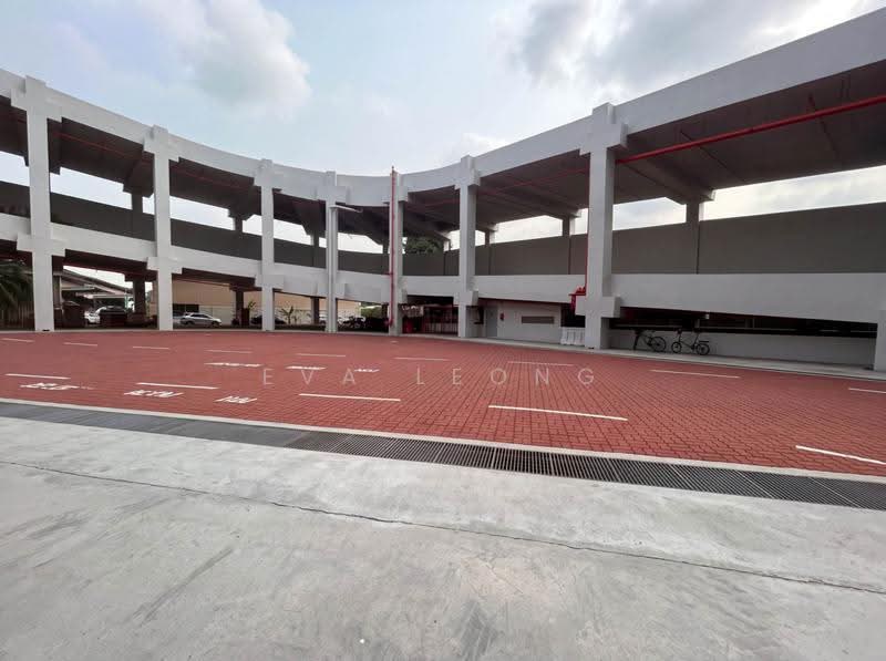 Benoi Road vicinity, Boon Lay / Jurong / Tuas, 73,100 sqft, Warehouse For Rent, by Eva Leong, 500292814 - Car Park - CommercialGuru.com.sg