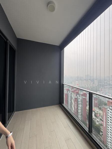 Stirling Residences, 25 Stirling Road, Alexandra / Commonwealth, 3 Bedrooms, 883 sqft, Condominium For Rent, by Vivian Tan, 500292815 - Balcony - PropertyGuru.com.sg