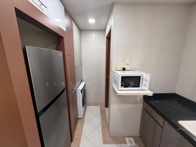Alessandrea, 31 Alexandra Road, Alexandra / Commonwealth, Room Rental, 150 sqft, Apartment For Rent, by Jialin Huang, 500292821 - Kitchen - PropertyGuru.com.sg