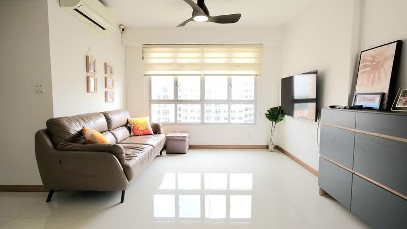229A Sumang Lane, 229A Sumang Lane, Hougang / Punggol / Sengkang, 3 Bedrooms, 1,001 sqft, HDB Flat For Sale, by Jason Yeo, 500292823 - Living Room - PropertyGuru.com.sg