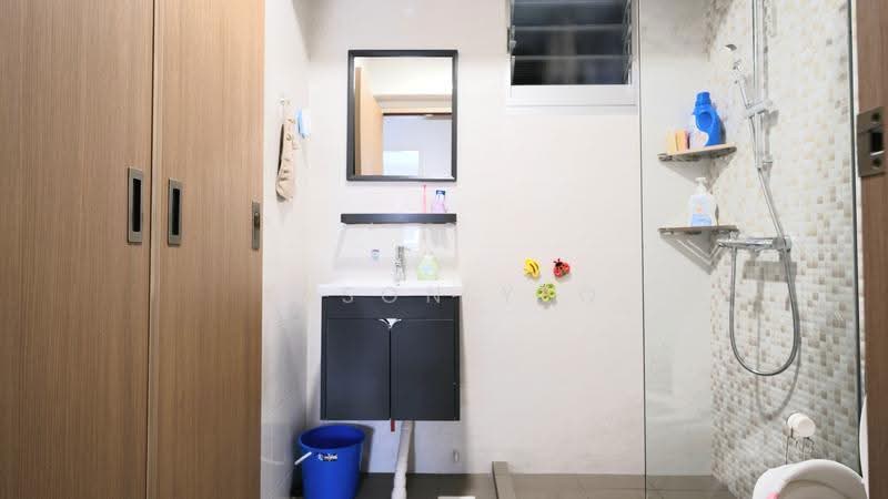 229A Sumang Lane, 229A Sumang Lane, Hougang / Punggol / Sengkang, 3 Bedrooms, 1,001 sqft, HDB Flat For Sale, by Jason Yeo, 500292823 - Bathroom - PropertyGuru.com.sg