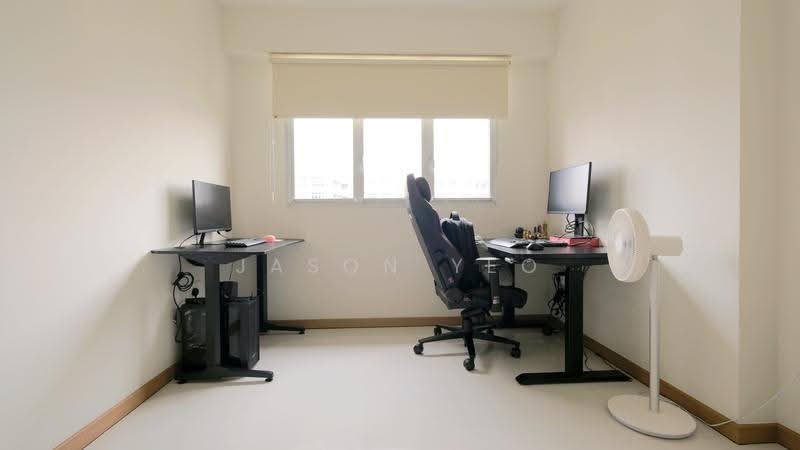 229A Sumang Lane, 229A Sumang Lane, Hougang / Punggol / Sengkang, 3 Bedrooms, 1,001 sqft, HDB Flat For Sale, by Jason Yeo, 500292823 - Study - PropertyGuru.com.sg