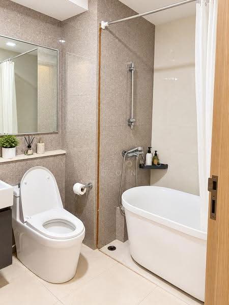 Twin Fountains, 15A Woodlands Avenue 6, Admiralty / Woodlands, 3 Bedrooms, 1,098 sqft, Condominium For Sale, by Yeo Tong Boon, 500292827 - Bathroom - PropertyGuru.com.sg