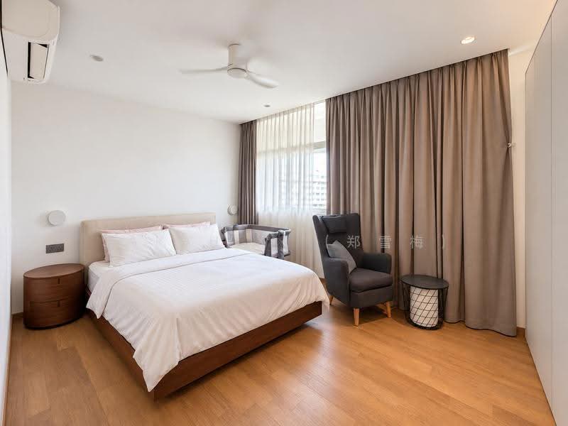 Ridgewood Condominium, 61 Mount Sinai Drive, Tanglin / Holland / Bukit Timah, 3 Bedrooms, 1,744 sqft, Condominium For Sale, by Sarah X. (郑雪梅), 500292836 - Master Bedroom - PropertyGuru.com.sg