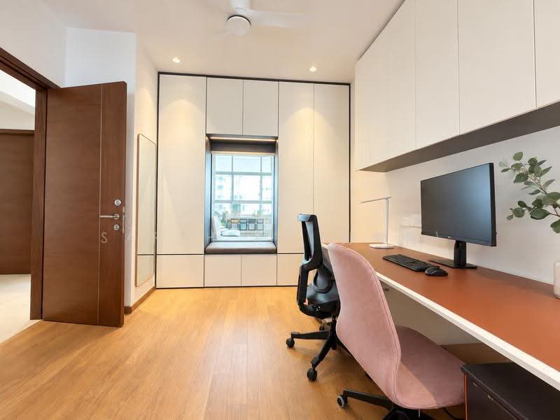 Ridgewood Condominium, 61 Mount Sinai Drive, Tanglin / Holland / Bukit Timah, 3 Bedrooms, 1,744 sqft, Condominium For Sale, by Sarah X. (郑雪梅), 500292836 - Bedroom - PropertyGuru.com.sg