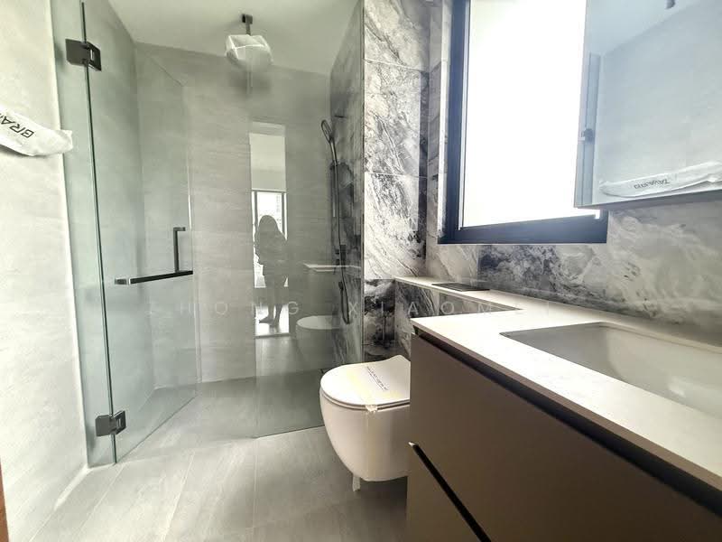 Ardor Residence, 181 Haig Road, East Coast / Marine Parade, 4 Bedrooms, 1,292 sqft, Apartment For Sale, by Zhong Xiaomei, 500292868 - Master Bathroom - PropertyGuru.com.sg