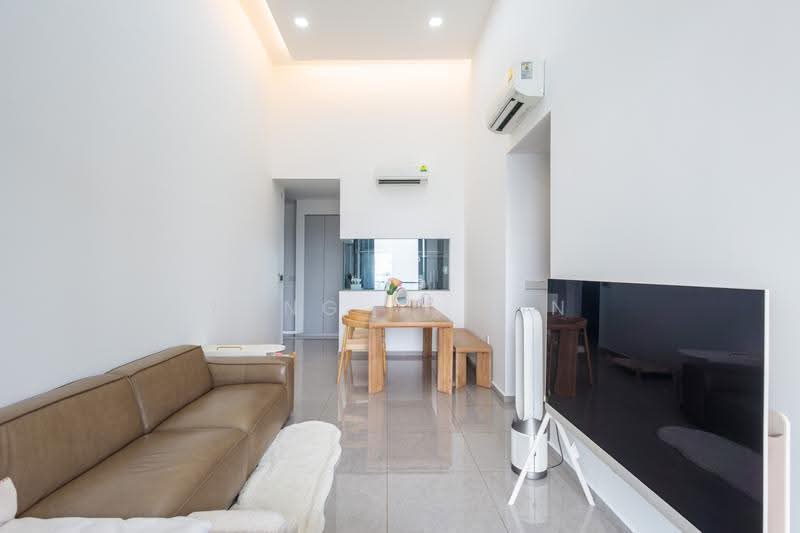 Parc Clematis, 8B Jalan Lempeng, Buona Vista / West Coast / Clementi New Town, 3 Bedrooms, 1,076 sqft, Condominium For Sale, by Yong Yi Xin, 500292871 - Living Room - PropertyGuru.com.sg