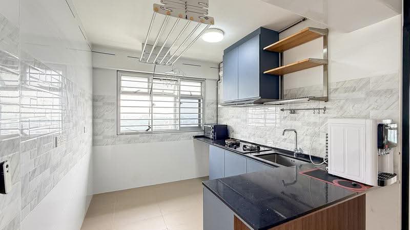 227A Ang Mo Kio Street 23, 227A Ang Mo Kio Street 23, Ang Mo Kio / Bishan / Thomson, 1 Bedroom, 506 sqft, HDB Flat For Sale, by Joe Zhang, 500292888 - Kitchen - PropertyGuru.com.sg