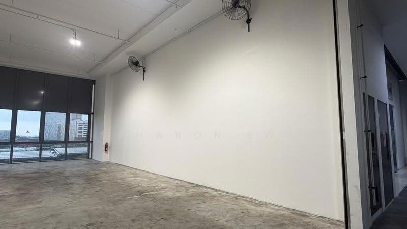 REVV, 1 Corporation Drive, Boon Lay / Jurong / Tuas, 1,755 sqft, Factory / Workshop (B2) For Rent, by Ssharon Loh, 500292900 - CommercialGuru.com.sg