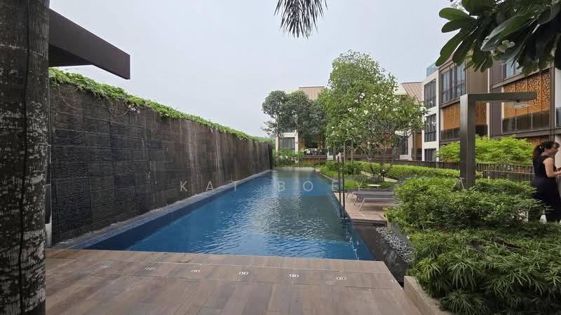 Parksuites, 18 Holland Grove Road, Tanglin / Holland / Bukit Timah, 2 Bedrooms, 786 sqft, Condominium For Sale, by Kat Boey, 500292909 - Exterior - PropertyGuru.com.sg
