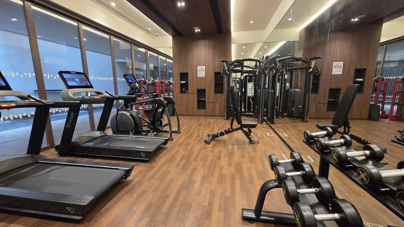 Parksuites, 18 Holland Grove Road, Tanglin / Holland / Bukit Timah, 2 Bedrooms, 786 sqft, Condominium For Sale, by Kat Boey, 500292909 - Gym - PropertyGuru.com.sg