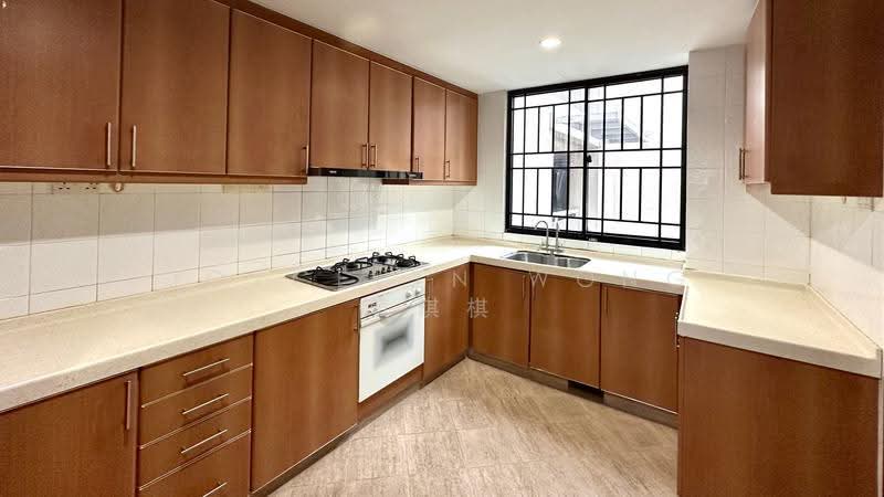 Pinevale, 8 Tampines Street 73, Pasir Ris / Tampines, 3 Bedrooms, 1,281 sqft, Condominium For Sale, by Joycelyn Wong 黄琪棋, 500292918 - Kitchen - PropertyGuru.com.sg