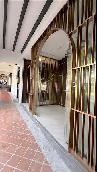 Keong Saik Shop Houses, Chinatown / Tanjong Pagar, 3,609 sqft, Office For Rent, by Linda Tey, 500292920 - Entrance - CommercialGuru.com.sg
