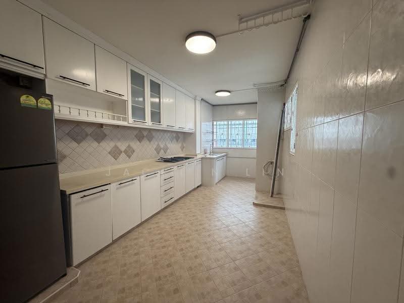 140 Lorong Ah Soo, 140 Lorong Ah Soo, Hougang / Punggol / Sengkang, 3 Bedrooms, 1,109 sqft, HDB Flat For Rent, by Jacklin Lin, 500292925 - Kitchen - PropertyGuru.com.sg