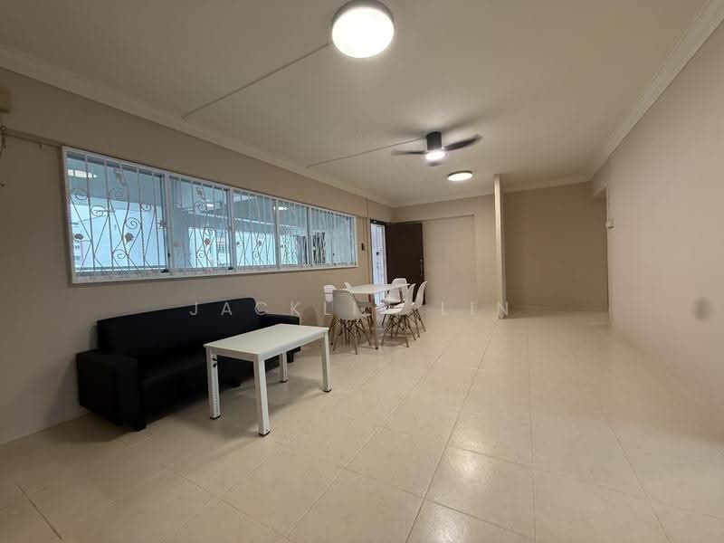 140 Lorong Ah Soo, 140 Lorong Ah Soo, Hougang / Punggol / Sengkang, 3 Bedrooms, 1,109 sqft, HDB Flat For Rent, by Jacklin Lin, 500292925 - Living Room - PropertyGuru.com.sg