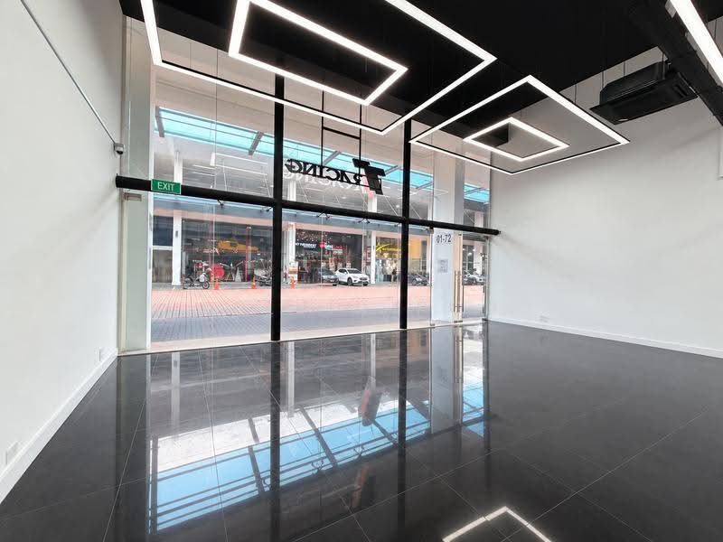 Vertex, 33 Ubi Avenue 3, Eunos / Geylang / Paya Lebar, 3,261 sqft, Light Industrial (B1) For Sale, by Kelvin Poh, 500292927 - Entrance - CommercialGuru.com.sg