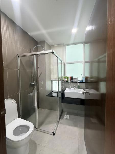 Espira Spring, 51 Lorong G Telok Kurau, East Coast / Marine Parade, 3 Bedrooms, 1,216 sqft, Apartment For Rent, by Anthony Sentosa, 500292930 - Bathroom - PropertyGuru.com.sg