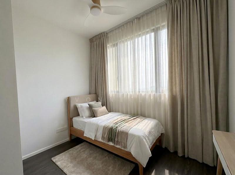 Pinetree Hill, 30 Pine Grove, Clementi Park / Upper Bukit Timah, 2 Bedrooms, 764 sqft, Condominium For Rent, by Yvonne Lim, 500292935 - Bedroom - PropertyGuru.com.sg