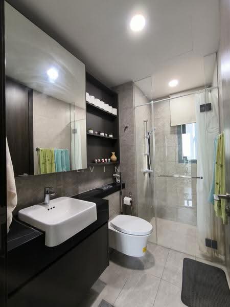 Parc Clematis, 8F Jalan Lempeng, Buona Vista / West Coast / Clementi New Town, 3 Bedrooms, 915 sqft, Condominium For Rent, by Kevin Ho, 500292947 - Bathroom - PropertyGuru.com.sg