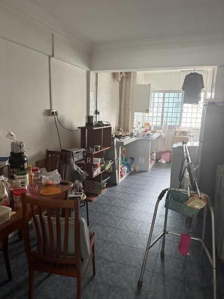 104 Tampines Street 11, 104 Tampines Street 11, Pasir Ris / Tampines, 2 Bedrooms, 807 sqft, HDB Flat For Sale, by Pravin Kumar, 500292973 - Kitchen - PropertyGuru.com.sg