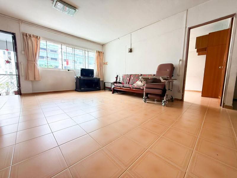 286 Tampines Street 22, 286 Tampines Street 22, Pasir Ris / Tampines, 3 Bedrooms, 1,108 sqft, HDB Flat For Sale, by CeLia Nunes, 500292978 - Living Room - PropertyGuru.com.sg