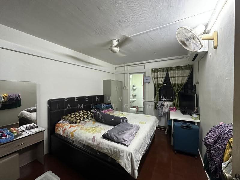 650 Hougang Avenue 8, 650 Hougang Avenue 8, Hougang / Punggol / Sengkang, 3 Bedrooms, 904 sqft, HDB Flat For Sale, by Seenuvasan Balamurugan (Bala), 500292982 - Bedroom - PropertyGuru.com.sg