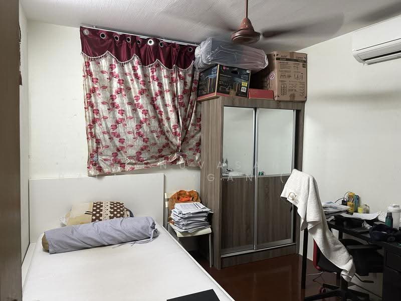 650 Hougang Avenue 8, 650 Hougang Avenue 8, Hougang / Punggol / Sengkang, 3 Bedrooms, 904 sqft, HDB Flat For Sale, by Seenuvasan Balamurugan (Bala), 500292982 - Bedroom - PropertyGuru.com.sg