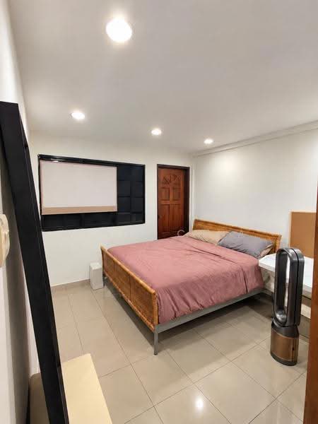 Adelphi Park Estate, Gardenia Road, Ang Mo Kio / Bishan / Thomson, Room Rental, 200 sqft, Terraced House For Rent, by Wendy Chua, 500292991 - Bedroom - PropertyGuru.com.sg