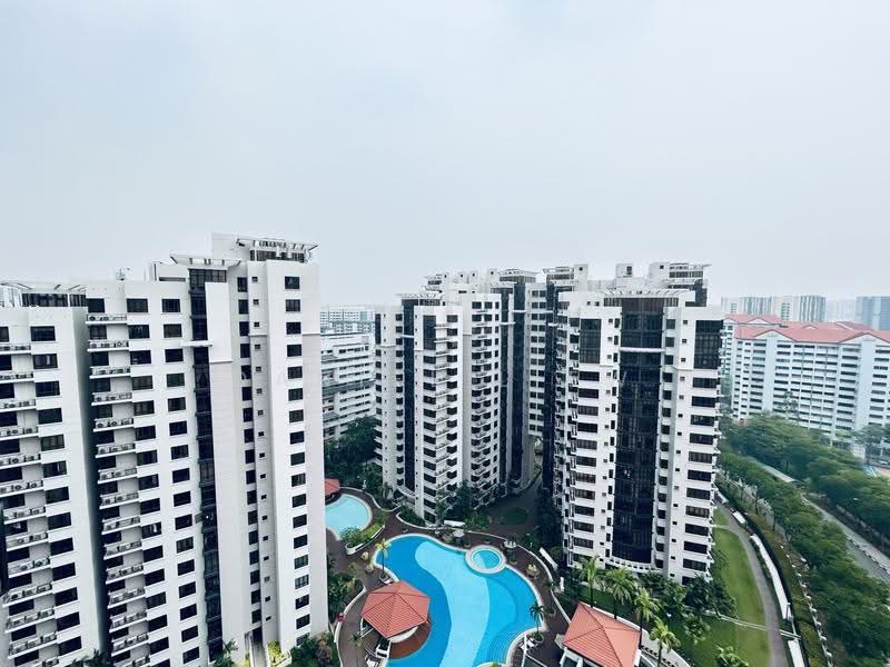 The Mayfair, 1 Jurong East Street 32, Boon Lay / Jurong / Tuas, 3 Bedrooms, 1,227 sqft, Condominium For Sale, by Daniel Liew, 500293002 - Pool view - PropertyGuru.com.sg