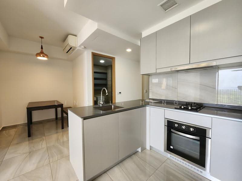High Park Residences, 25 Fernvale Road, Seletar / Yio Chu Kang, 2 Bedrooms, 732 sqft, Condominium For Sale, by Lincoln Heng, 500293008 - Kitchen - PropertyGuru.com.sg
