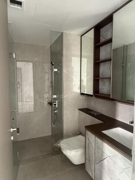 The Myst, 800 Upper Bukit Timah Road, Dairy Farm / Bukit Panjang / Choa Chu Kang, 2 Bedrooms, 678 sqft, Condominium For Rent, by Veronica Yap, 500293010 - Bathroom - PropertyGuru.com.sg