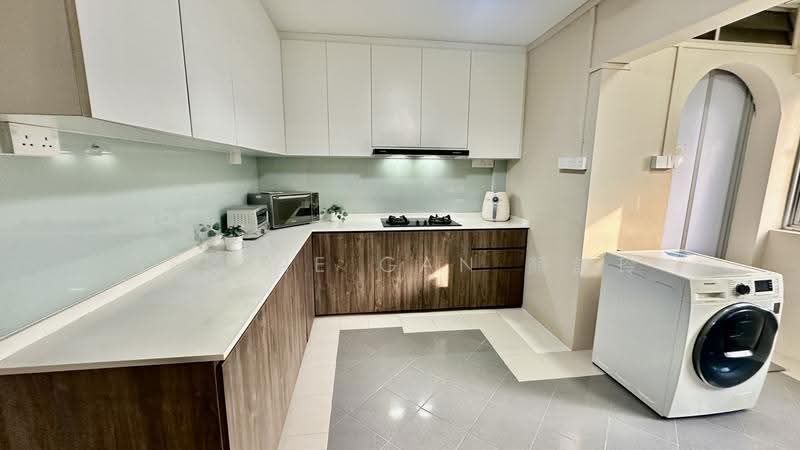 271 Pasir Ris Street 21, 271 Pasir Ris Street 21, Pasir Ris / Tampines, 5 Bedrooms, 1,561 sqft, HDB Flat For Sale, by Serene Gan 顏詩玲, 500293016 - Kitchen - PropertyGuru.com.sg