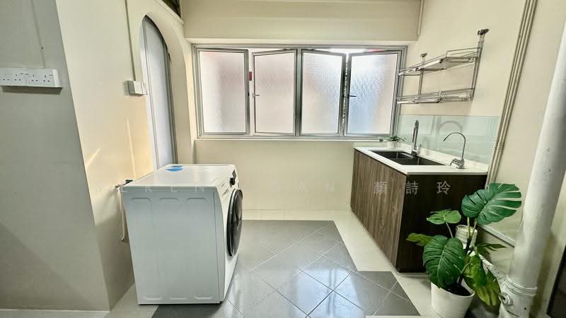 271 Pasir Ris Street 21, 271 Pasir Ris Street 21, Pasir Ris / Tampines, 5 Bedrooms, 1,561 sqft, HDB Flat For Sale, by Serene Gan 顏詩玲, 500293016 - Interior - PropertyGuru.com.sg